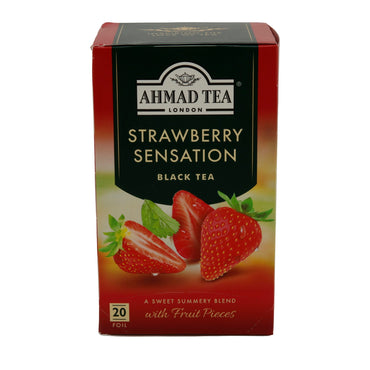 Schwarztee Ahmad Tea | Strawberry Sensation | Mit Erdbeerstücken & Aroma | 20 Teebeutel | 40g AHMAD TEA