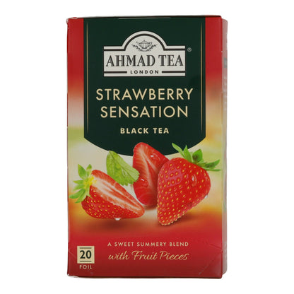 Schwarztee Ahmad Tea | Strawberry Sensation | Mit Erdbeerstücken & Aroma | 20 Teebeutel | 40g
